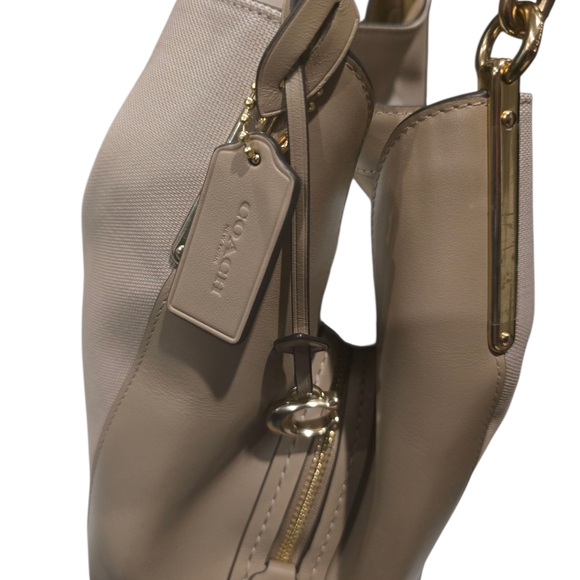 Coach C9078 Dalton 31 With Coach Badge Taupe Jacquard & Leather Shoulder Bag NWT - Picture 4 of 16